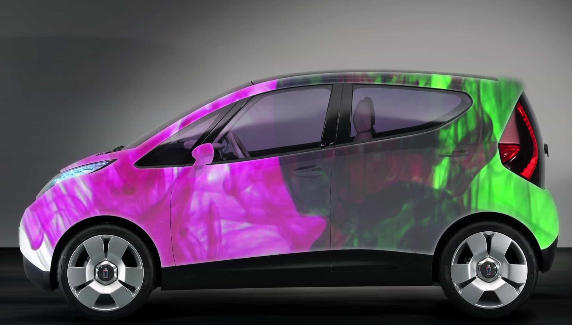 Autolib à vendre relookées par Jazzu et Rose-Agathe Steiner Autolib à vendre relookées par Jazzu et Rose-Agathe Steiner