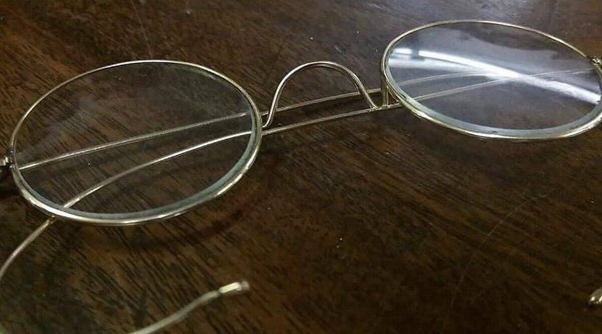 Les lunettes iconiques de Gandhi se vendent aux enchères 340 000 dollars au Royaume-Uni Les lunettes iconiques de Gandhi se vendent aux enchères 340 000 dollars au Royaume-Uni