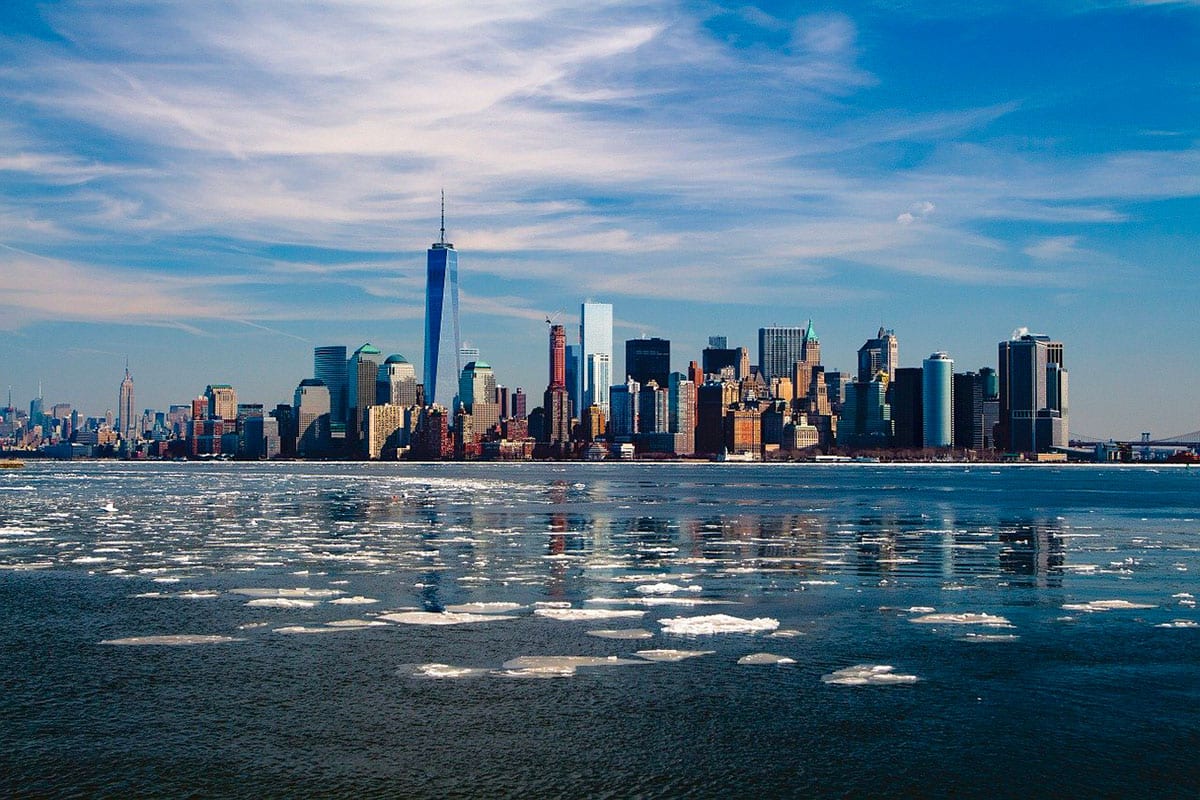 Manhattan vendu pour 24 $ de bibelots ? Manhattan vendu pour 24 $ de bibelots ?