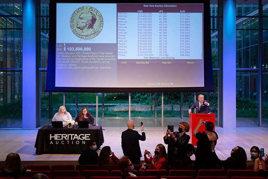 Heritage Auctions a récemment pulvérisé les records avec sa vente de 1,45 milliard de dollars en 2022, transformant complètement les attentes de ce qui est possible dans le secteur des objets de collection et au-delà. Heritage Auctions a récemment pulvérisé les records avec sa vente de 1,45 milliard de dollars en 2022, transformant complètement les attentes de ce qui est possible dans le secteur des objets de collection et au-delà.