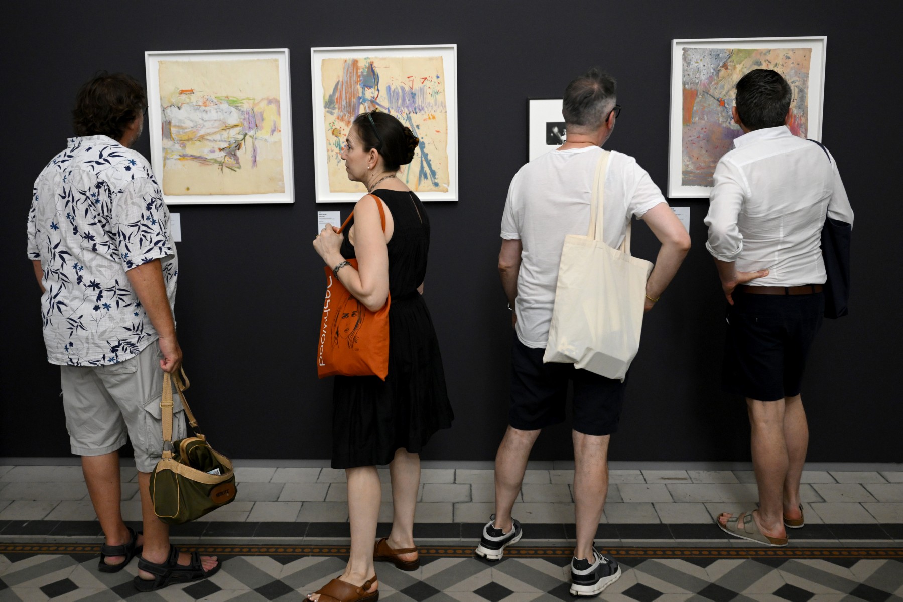 Rencontres Photos d’Arles : Un Festival Artistique et Engagé Rencontres Photos d’Arles : Un Festival Artistique et Engagé