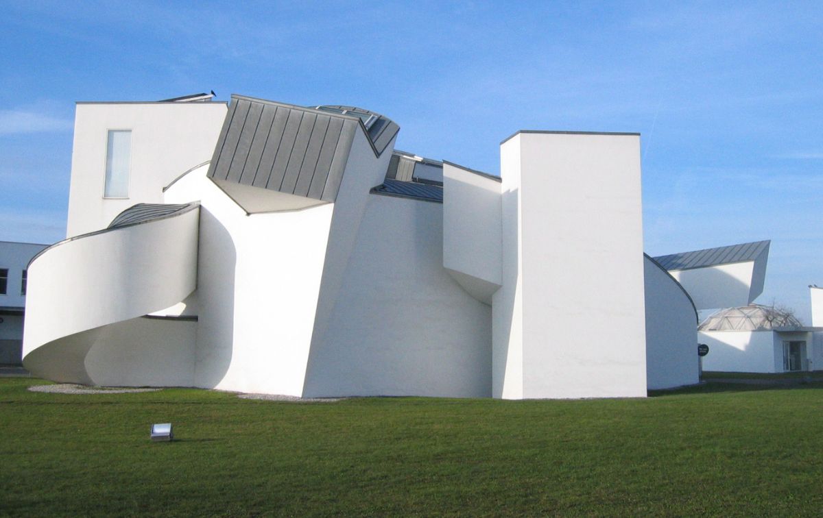 Le parcours idéal pour les amateurs d’antiquités modernes : musées et expositions incontournables
