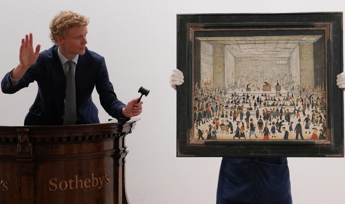 Léger Recul des Ventes de Sotheby’s en 2023 : Un Marché de l’Art en Équilibre Précaire