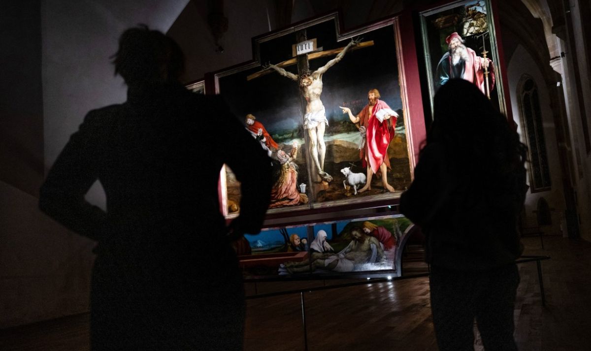 Lumières dans la Nuit : Exploration Insolite du Musée Unterlinden à Colmar